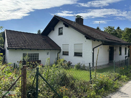 Ansicht Eingang - 4 Zimmer Einfamilienhaus zum Kaufen in Tutzing
