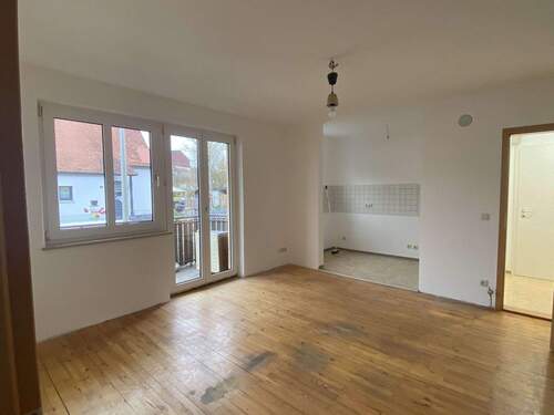 halboffene Küche - 3 Zimmer Etagenwohnung in Kunreuth