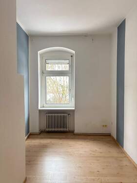 Zimmer 1 - 2 Zimmer Etagenwohnung zum Kaufen in Berlin