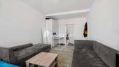 Wohnzimmer 2 - 2 Zimmer Etagenwohnung zum Kaufen in Augsburg