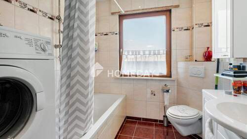 1. OG Badezimmer 1 - 