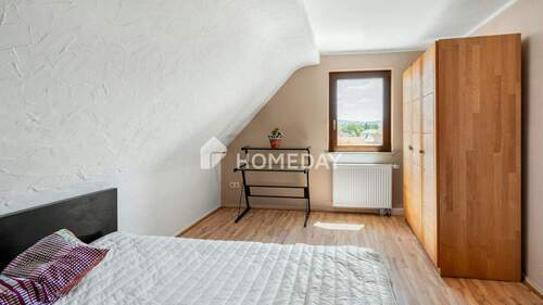 DG Schlafzimmer 1 - 