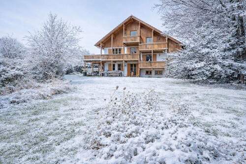 Winteransicht - 1 Zimmer Einfamilienhaus zum Kaufen in Grafrath