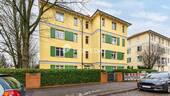 Außenansicht 1 - Moderne 2-Zimmer-Wohnung mit Tiefgaragenstellplatz und Balkon in attraktiver Lage
