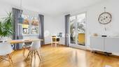 Wohnzimmer 1 - 2 Zimmer Etagenwohnung zum Kaufen in Berlin