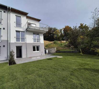 Hinteransicht (7) - 5 Zimmer Doppelhaushälfte zum Kaufen in Königsbach-Stein