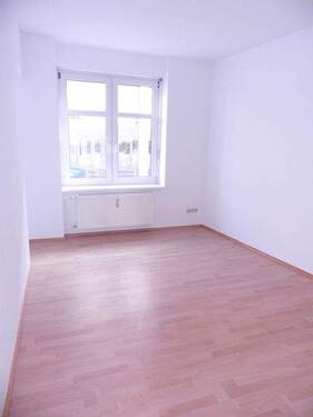 Wohnzimmer - Beetzseenahe Wohnung sucht freundliche Mieter!