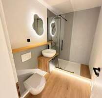 Erstbezug nach Sanierung - sofort frei! +Fußbodenheizung +Neue Zentralheizung in 2025 - Köln Holweide