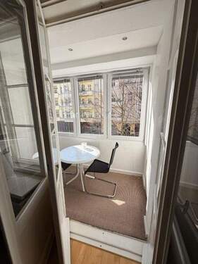 Wintergarten - 2 Zimmer Etagenwohnung zum Kaufen in Berlin