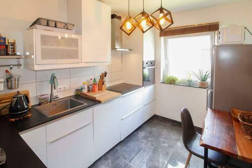 Hochwertige Einbauküche - Etagenwohnung mit 77,30 m&sup2; in Hamburg zum Kaufen