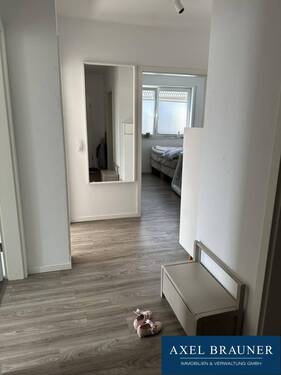 Flur - 3 Zimmer Etagenwohnung zur Miete in Weyhe