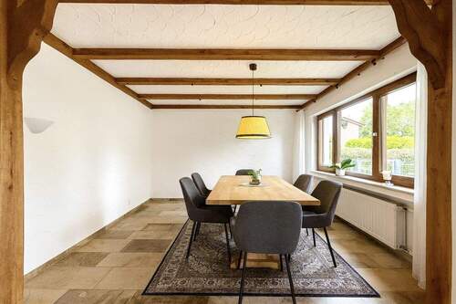 Essbereich EG virtuell möbeliert - 