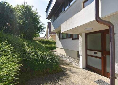 Hauseingang - 3 Zimmer Etagenwohnung in Allensbach