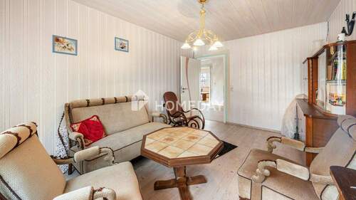 1. OG Wohnzimmer 2 2 - 