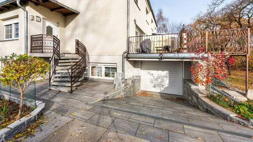 Garage - 4 Zimmer Doppelhaushälfte zum Kaufen in Paulinenaue