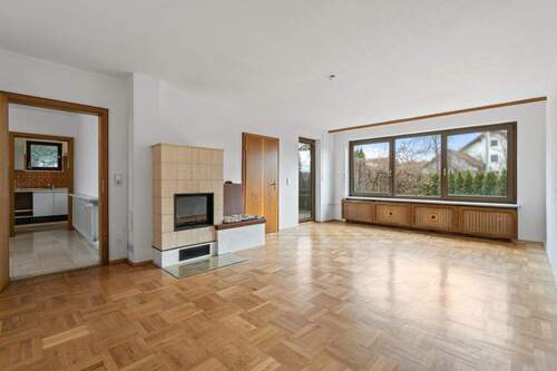 EG_Wohnzimmer - 9 Zimmer Mehrfamilienhaus, Wohnhaus in Marktoberdorf