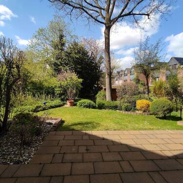 Terrasse mit Gartenblick - 