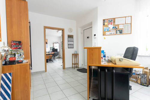 Büro/Einliegerwohnung - 