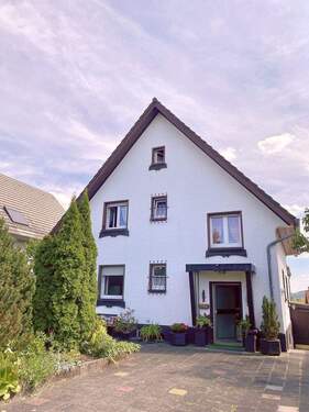 Hausansicht Norden groß - 7 Zimmer Mehrfamilienhaus, Wohnhaus in Wiesloch
