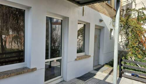 Terrasse vor dem Wohnzimmer - 