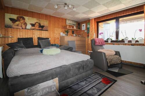 Wohn- und Schlafzimmer UG - 