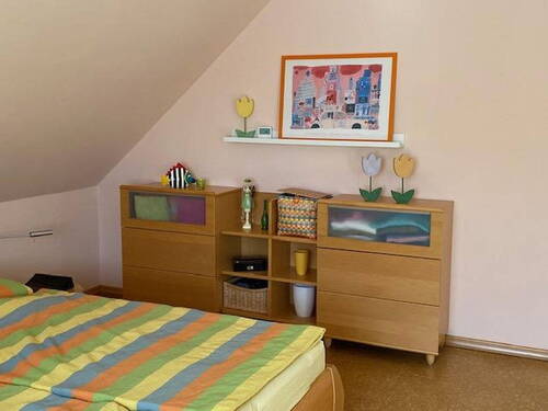 Schlafzimmer 2 OG - 