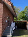 Eingang und Carport - 