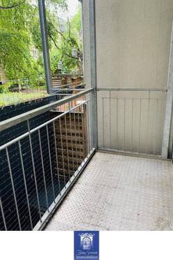 Balkon - Etagenwohnung mit 91,90 m&sup2; in Dresden zur Miete