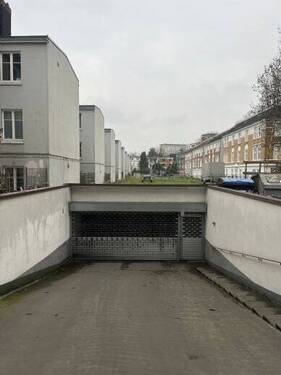 TG Einfahrt - Garage, Stellplatz zur Miete in Hamburg