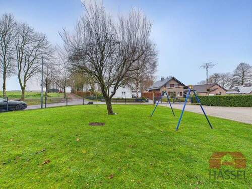 Mit privater Einfahrt - 