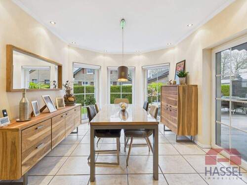 Und Gemeinsamkeit ruft - 