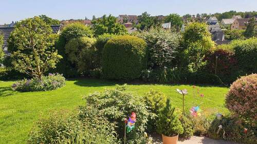 Garten mit Blick über Rosstal - 
