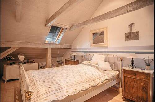 Märchenbett im Dachgeschoss - 