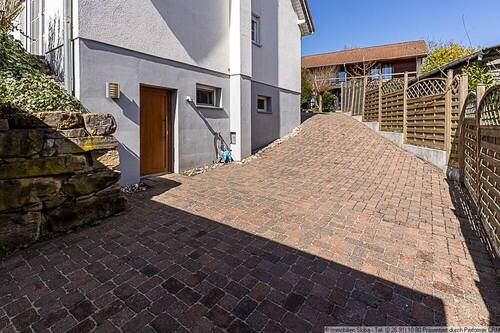 separater Kellereingang - 