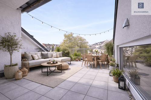 Sonnige Loggia (KI gestaged) - 