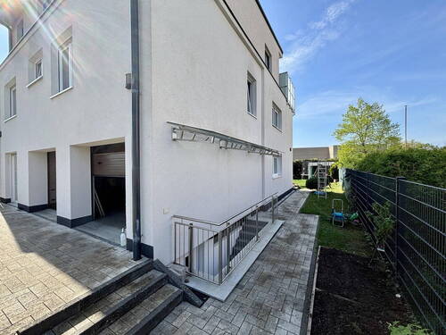 Bild 3 - 1 Zimmer Mehrfamilienhaus, Wohnhaus in Heusenstamm