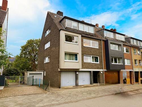 Giebelseite - Kauf mich !!! MFH in Uni-Lage - 1.149.000,00&nbsp;EUR Kaufpreis, ca.&nbsp; 291,00&nbsp;m&sup2;&nbsp;Wohnfl&auml;che