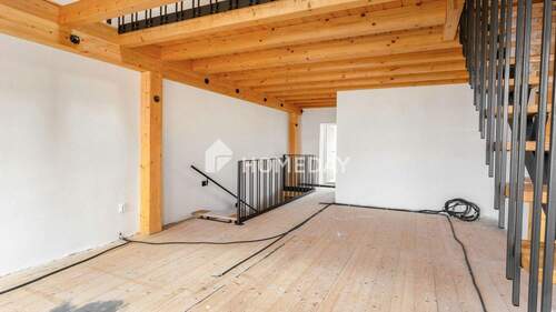 1. OG Wohnzimmer 1 / Küche - 