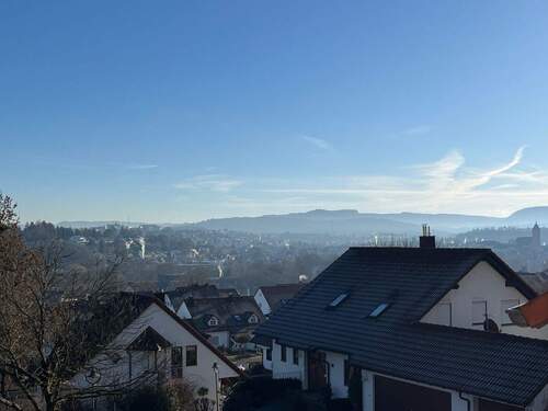 Fernsicht.jpg - Mehrfamilienhaus, Wohnhaus mit 277,00 m&sup2; in Nürtingen zum Kaufen