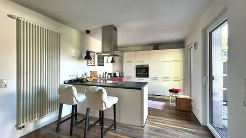 Küche mit Einbauküche EG - 