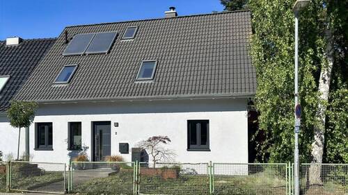 Vorder- / Straßenansicht - 