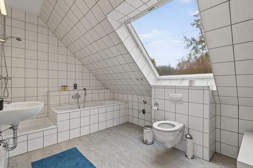 Bad Künstlerwohnung - 