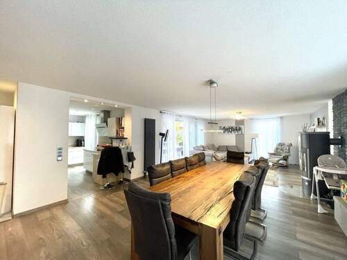 Wohn Esszimmer - Provisionsfreier Bungalow in ruhiger Lage von Bad Dürrheim mit Ausbaupotenzial