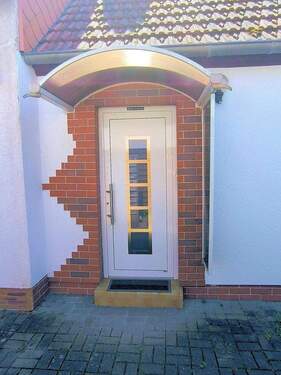 Eingang - 4 Zimmer Doppelhaushälfte zum Kaufen in Kleinblittersdorf-Sitterswald