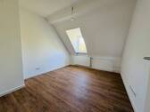 Schlafzimmer - 2 Zimmer Etagenwohnung zum Kaufen in Ludwigshafen am Rhein