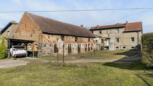 Außenansicht 7 - Wohnen & Gestalten: MFH mit 5 WE, großzügigem Grundstück, Garagen, Scheunen, Gartenhaus & viel mehr