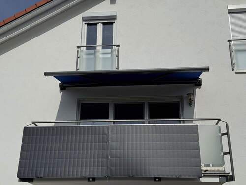 Balkon mit Markise - 