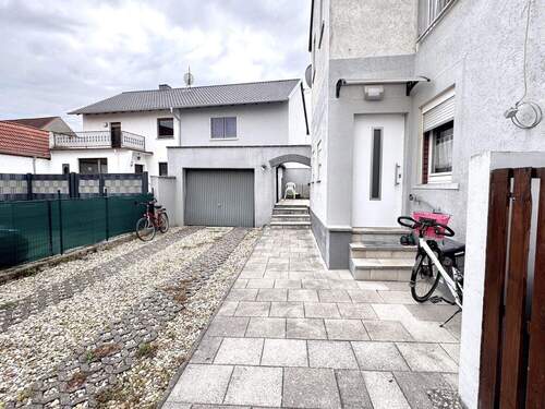 pflegeleichter Innenhof - 