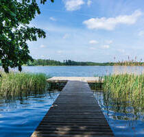 Vollständig saniertes Gästehaus in einzigartiger Wasserlage an der Müritz eigener Bootsanleger - Waren (Region) Godow