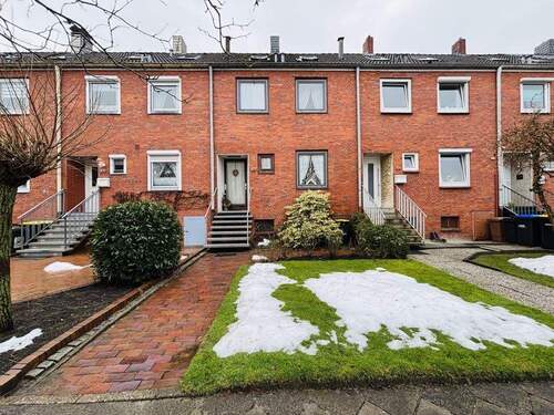 Außenansicht - Reihenmittelhaus mit Garage in Altengroden!
